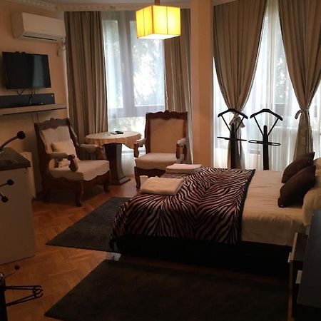 Visoki Stevan Apartments Белград Екстериор снимка