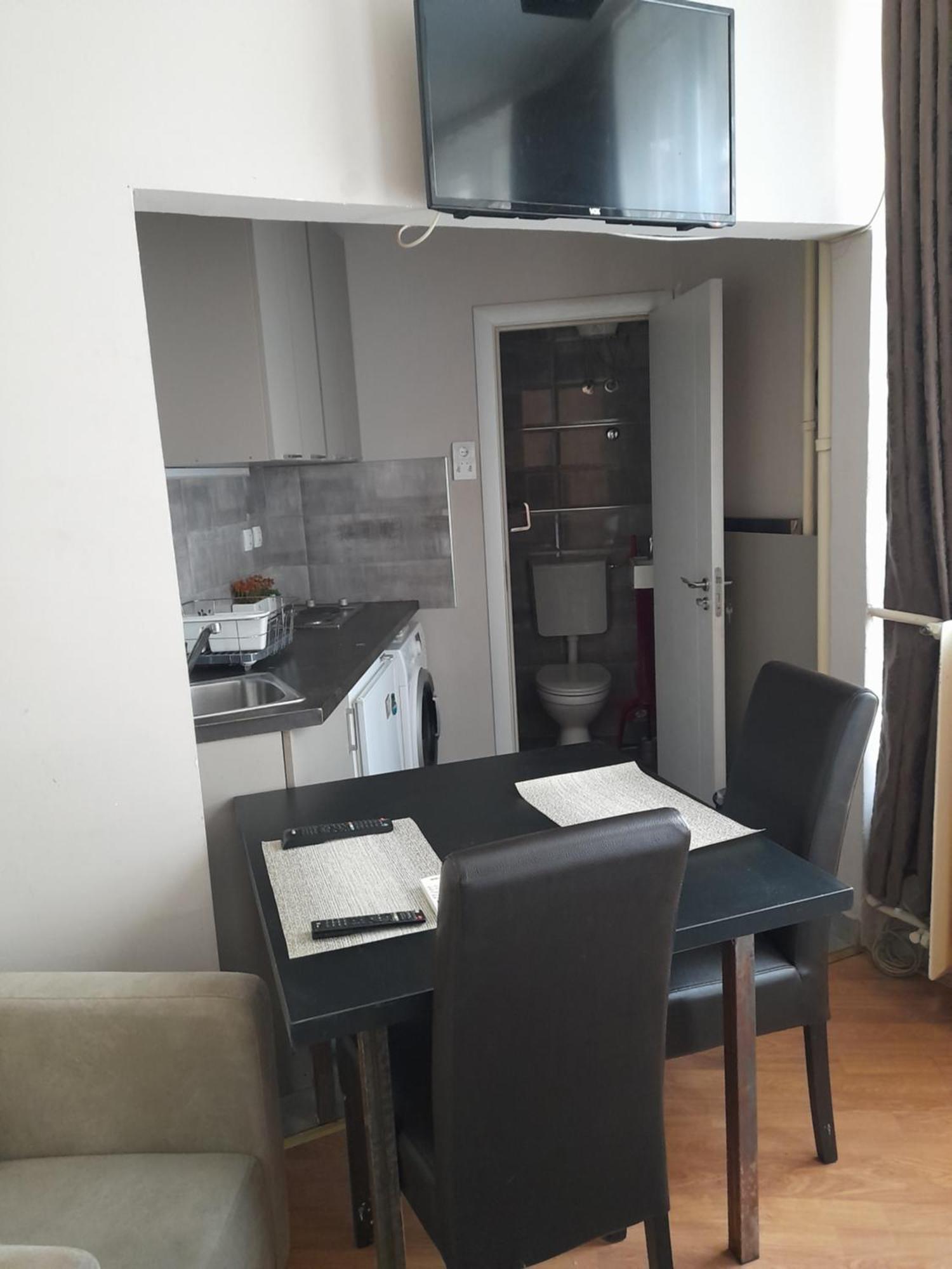 Visoki Stevan Apartments Белград Екстериор снимка